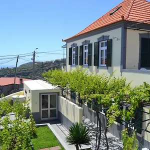 hostel-casal-sao-joao.madeira-islandshotels.com/